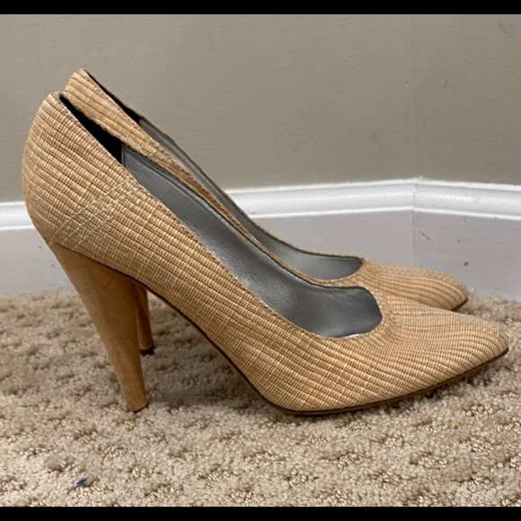 7 For All Mankind heels. Women’s Size 8M - Picture 3 of 5